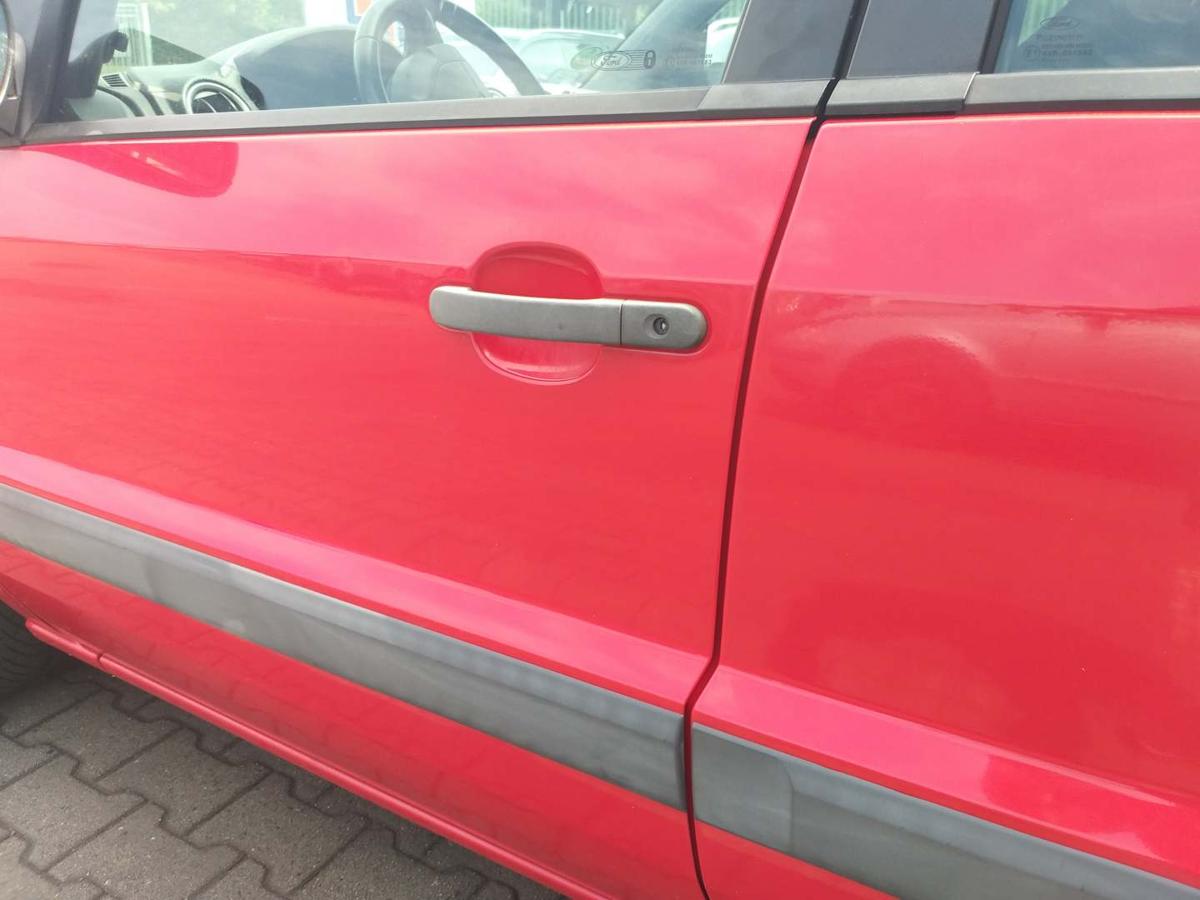 Ford Fusion original Tür vorn links Rot Bj.2007